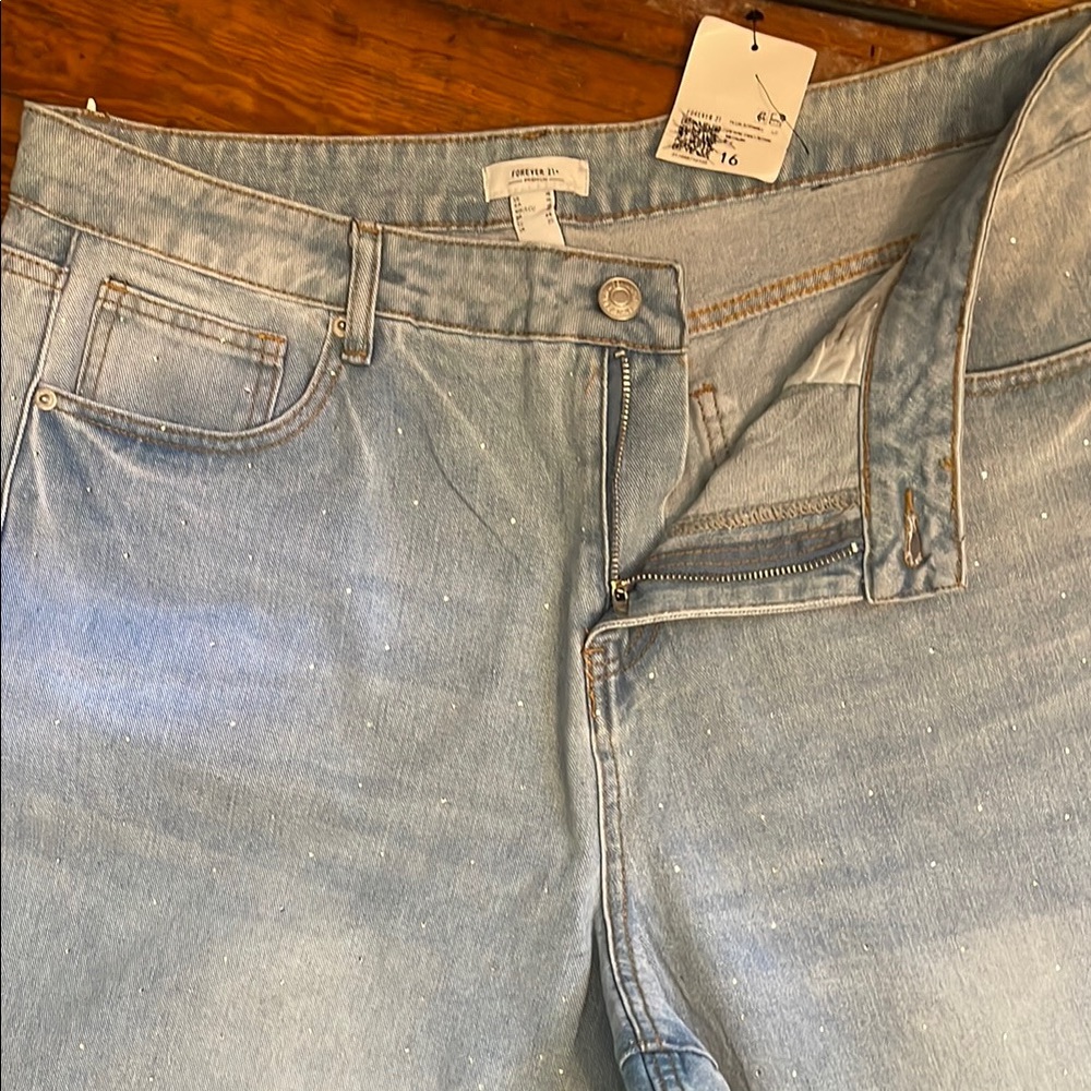 Forever 21 Light Rinse Bling Women's Jeans